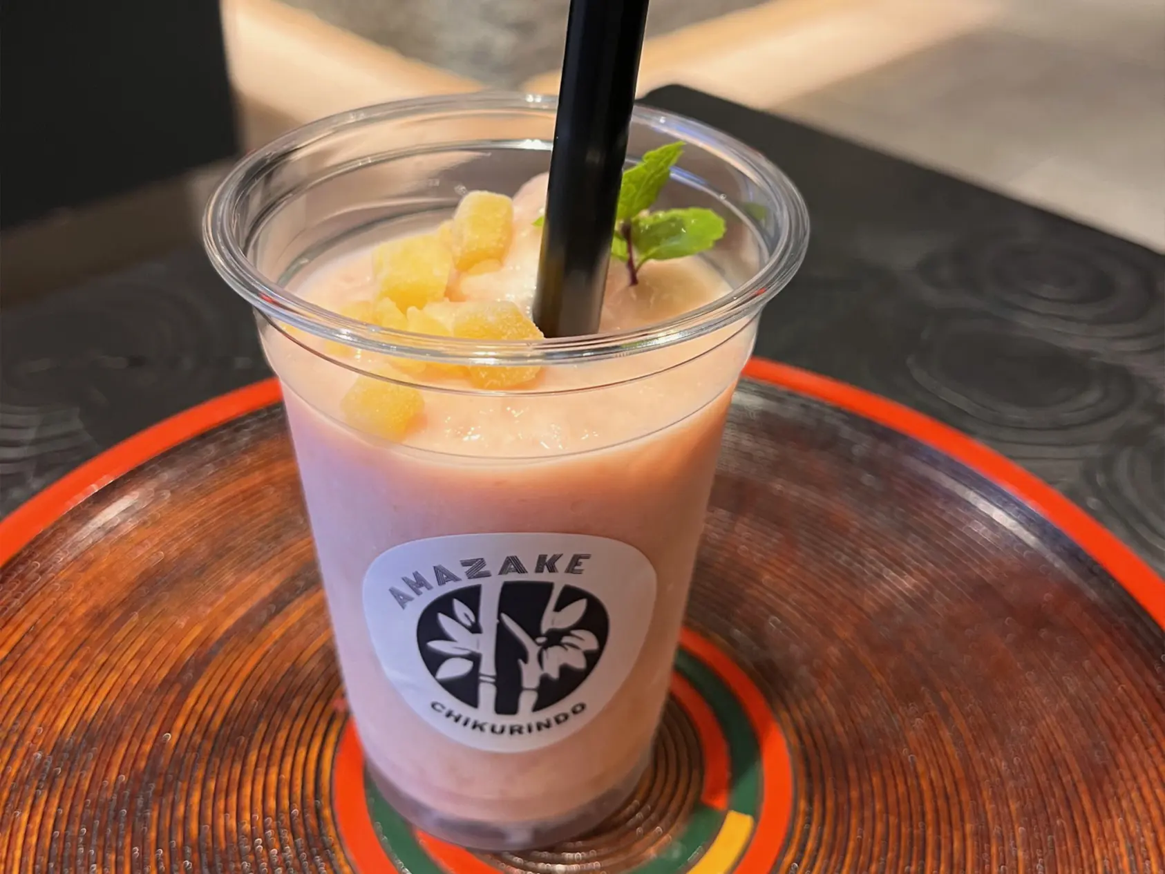 「竹林堂本舗」定番の甘酒まんじゅうと夏季限定の甘酒スムージー【富山市】-0