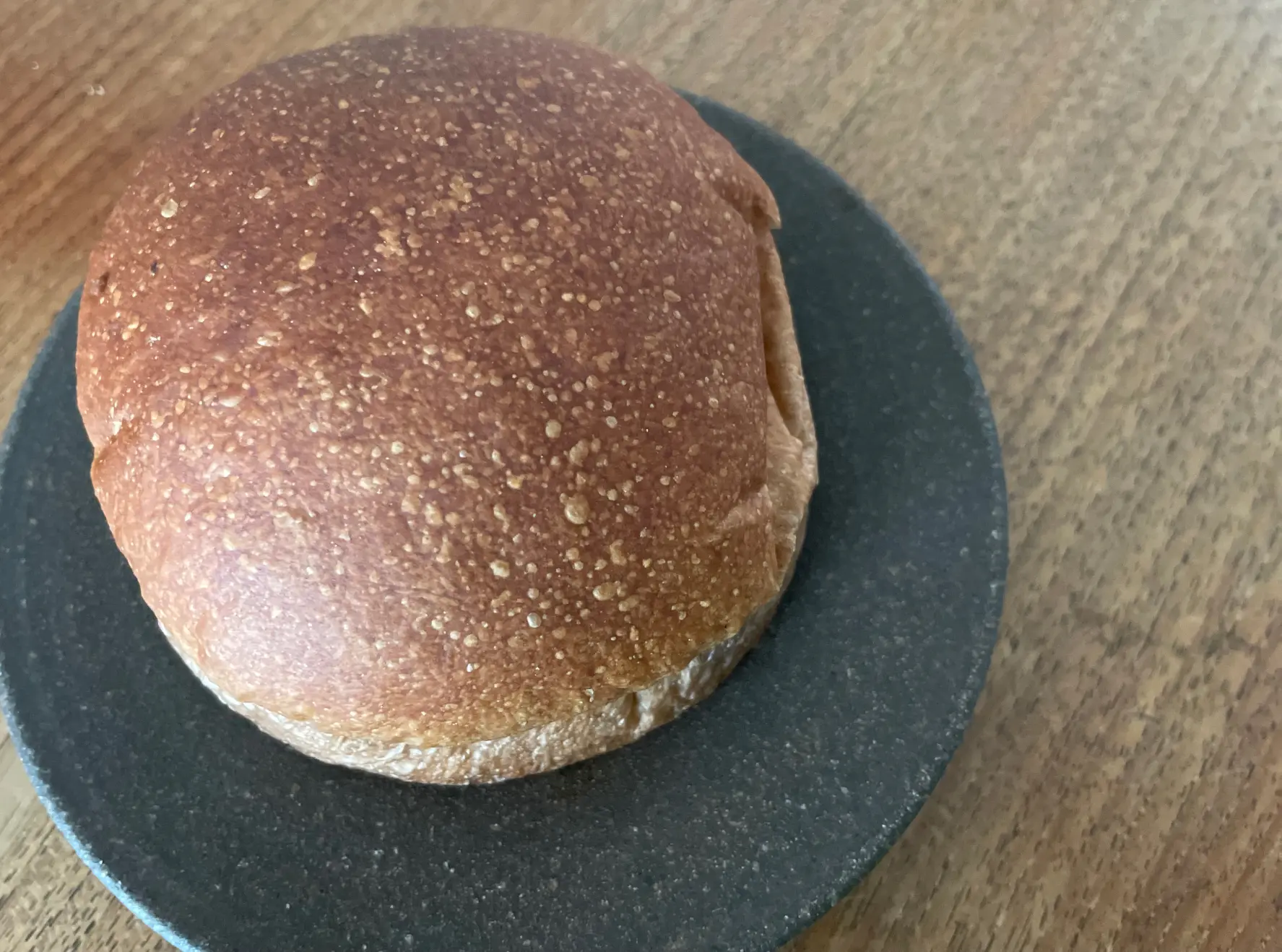 ６【Trente et un（富山市）】富山発のたまご「呉茶玉」を使ったパン-0