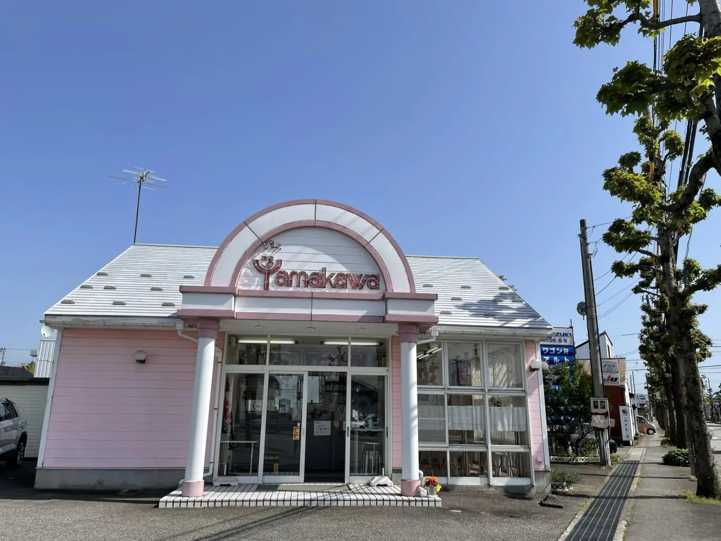 3．昔ながらのモナカを味わえる「山川 山室店」（富山市）-5