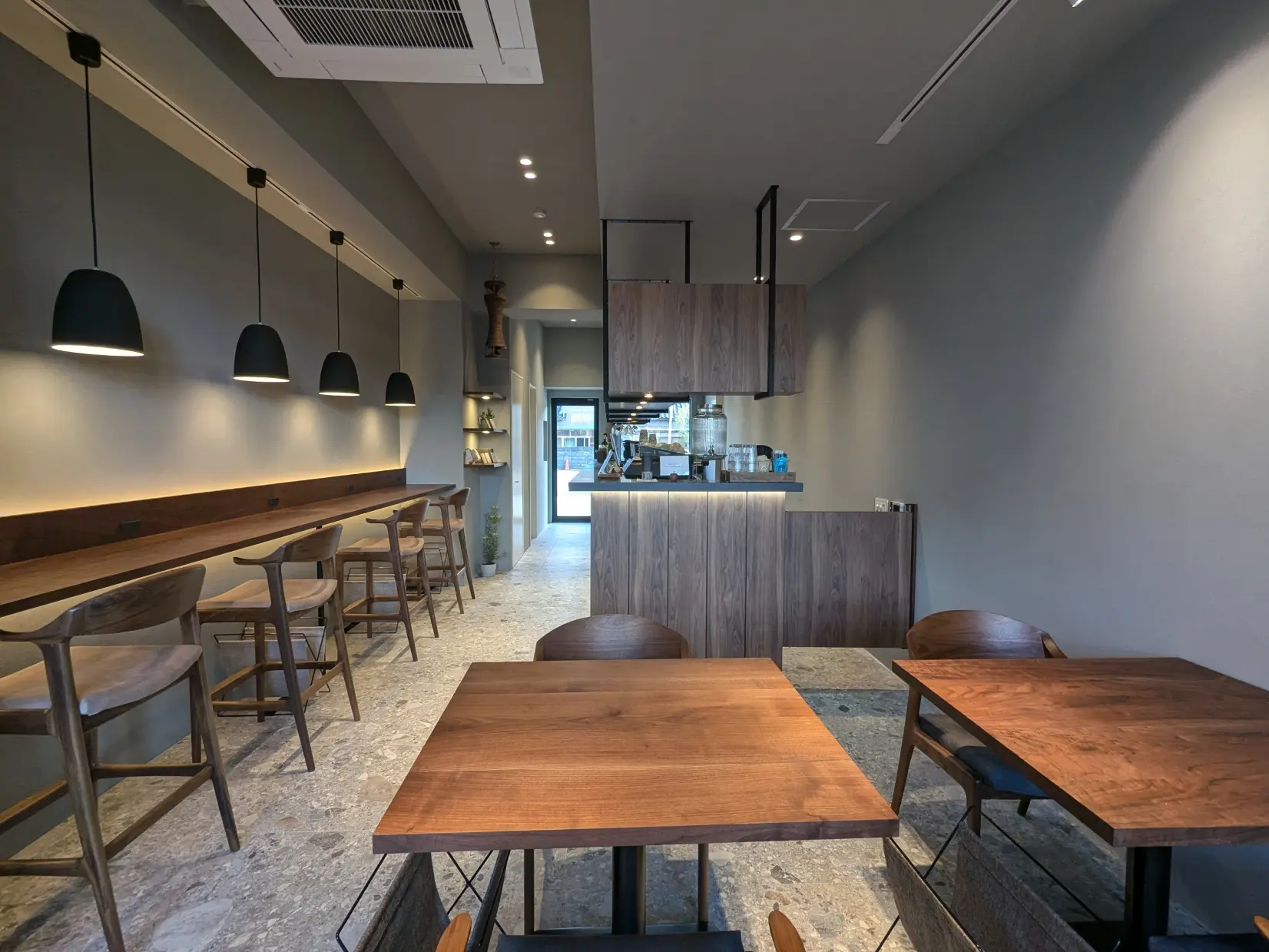 【14:45～15:45】カフェ「nōte」愛らしいデコレーションスイーツの「くまのティラミス」-3