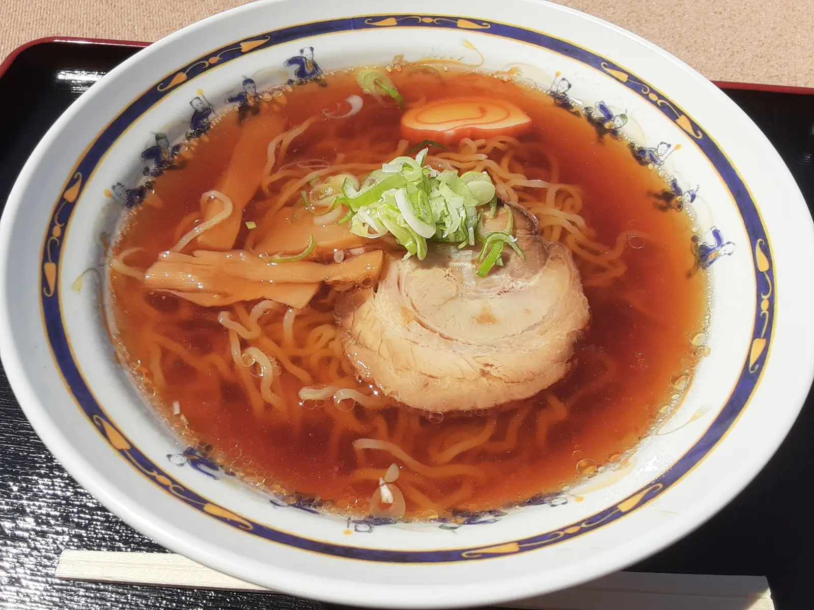 プール場内の売店も美味しい！-1
