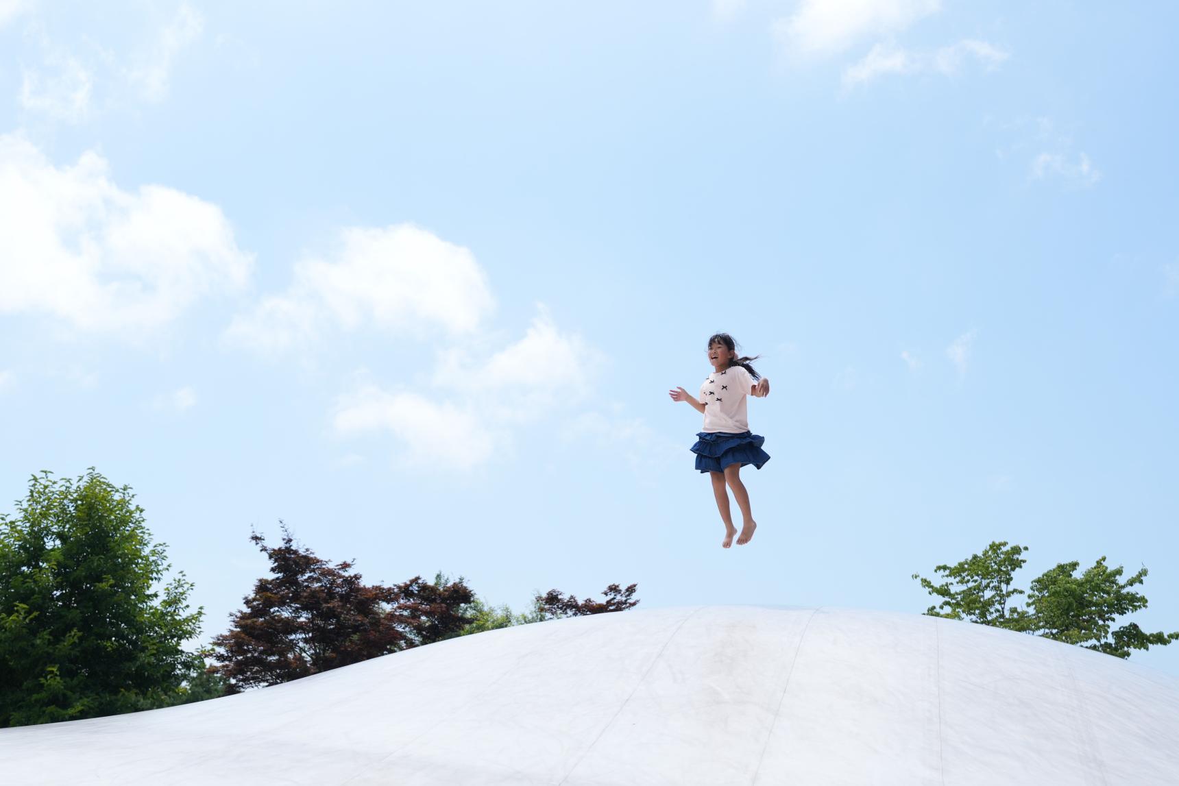 思いっきり遊べる「充実した遊具」-1