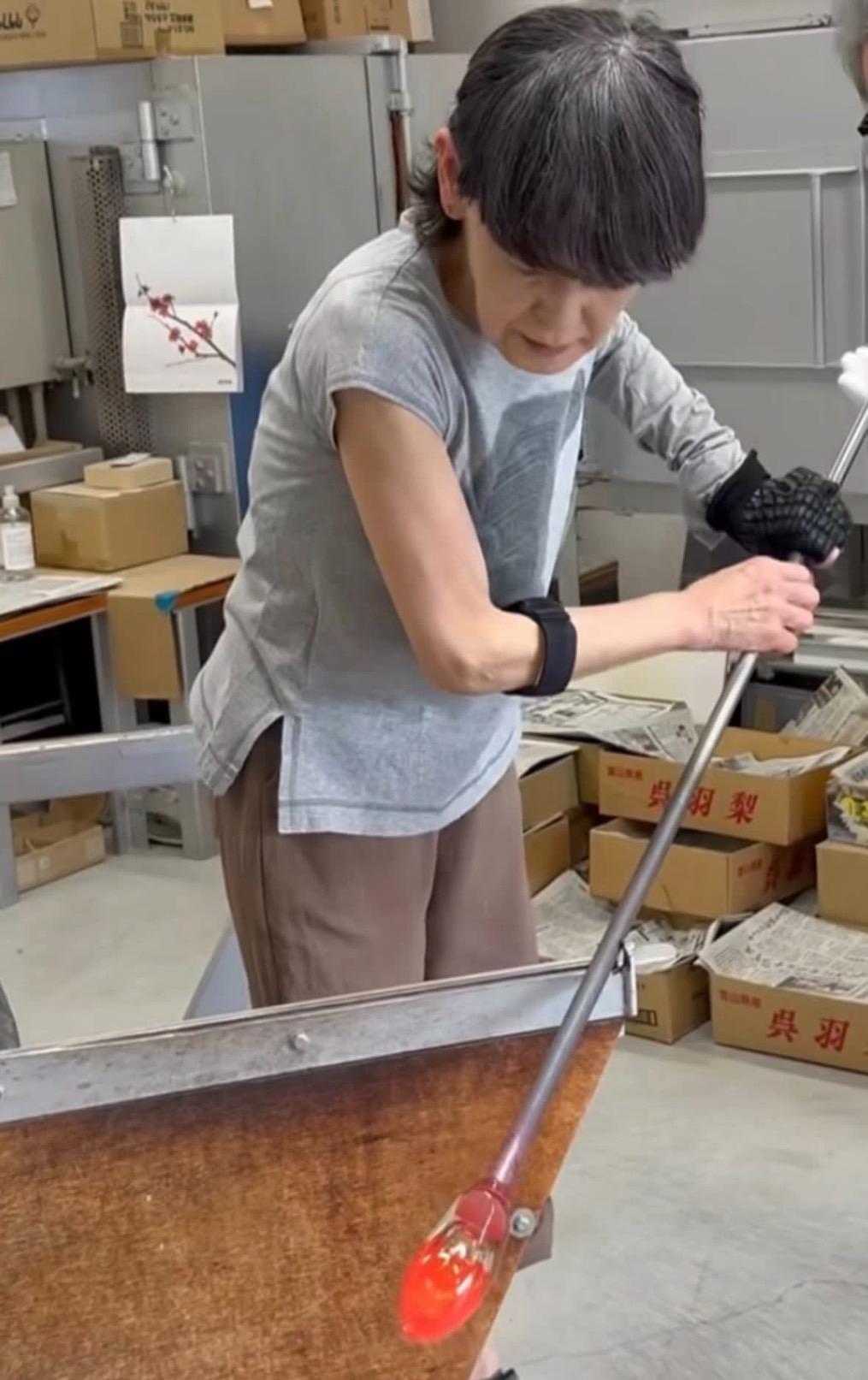 【GLASS FACTORY K's studio】「ガラスの街とやま」の吹きガラス体験ができる！-0