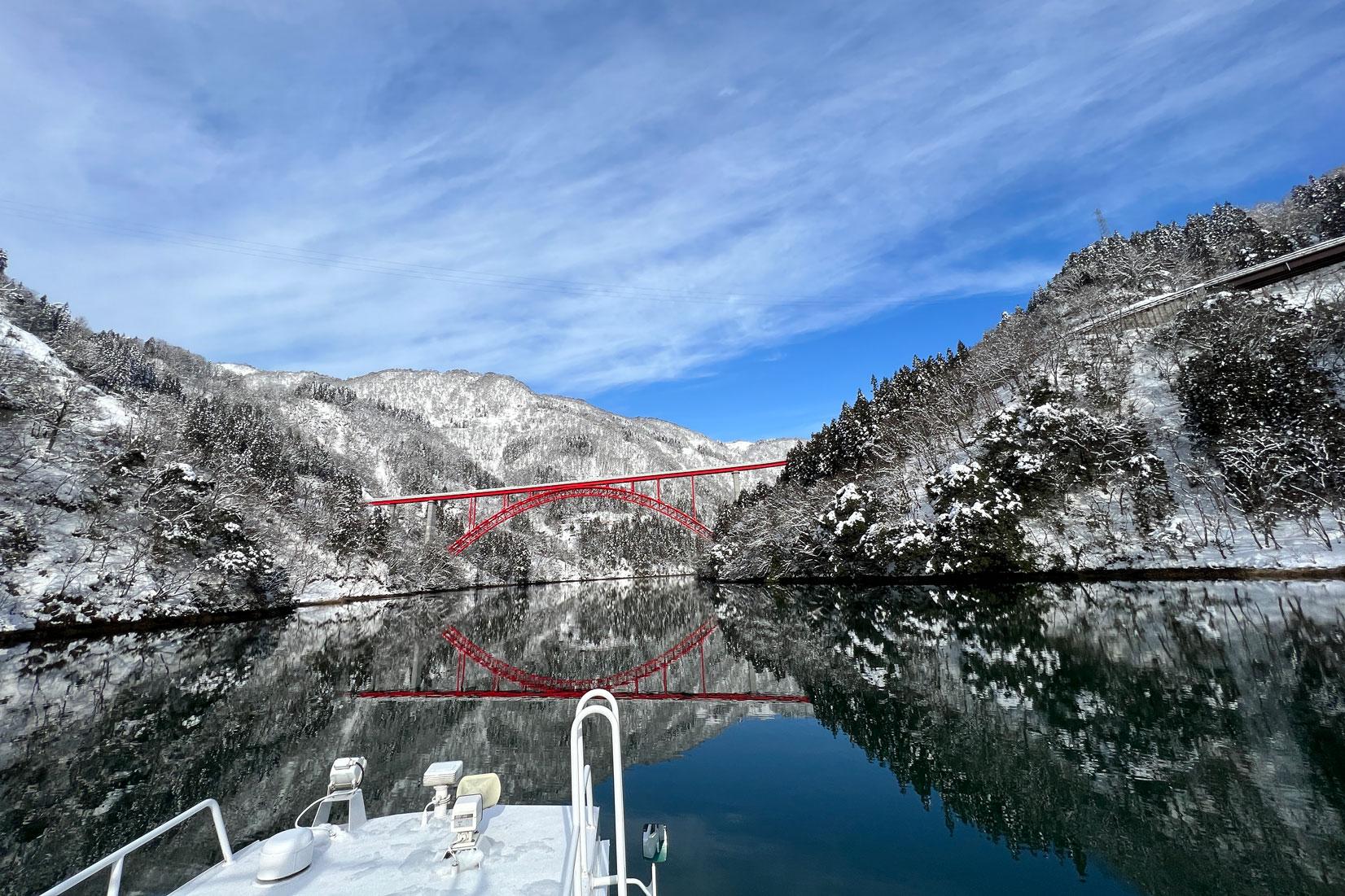 船でしか行けない大牧温泉-0