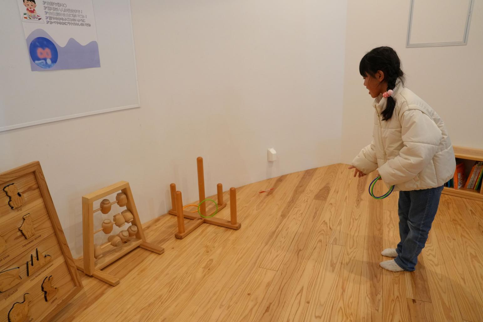 次に、1階の「テーマ館」を見学！-2