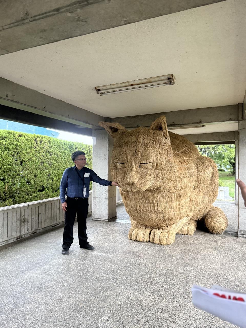 106名の共同作品「スカイネッコ」「ムウ」-1