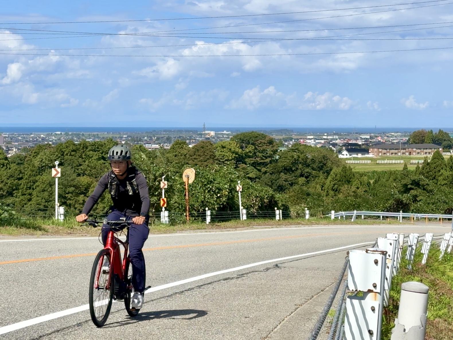坂を登れば絶景が待っている！-0