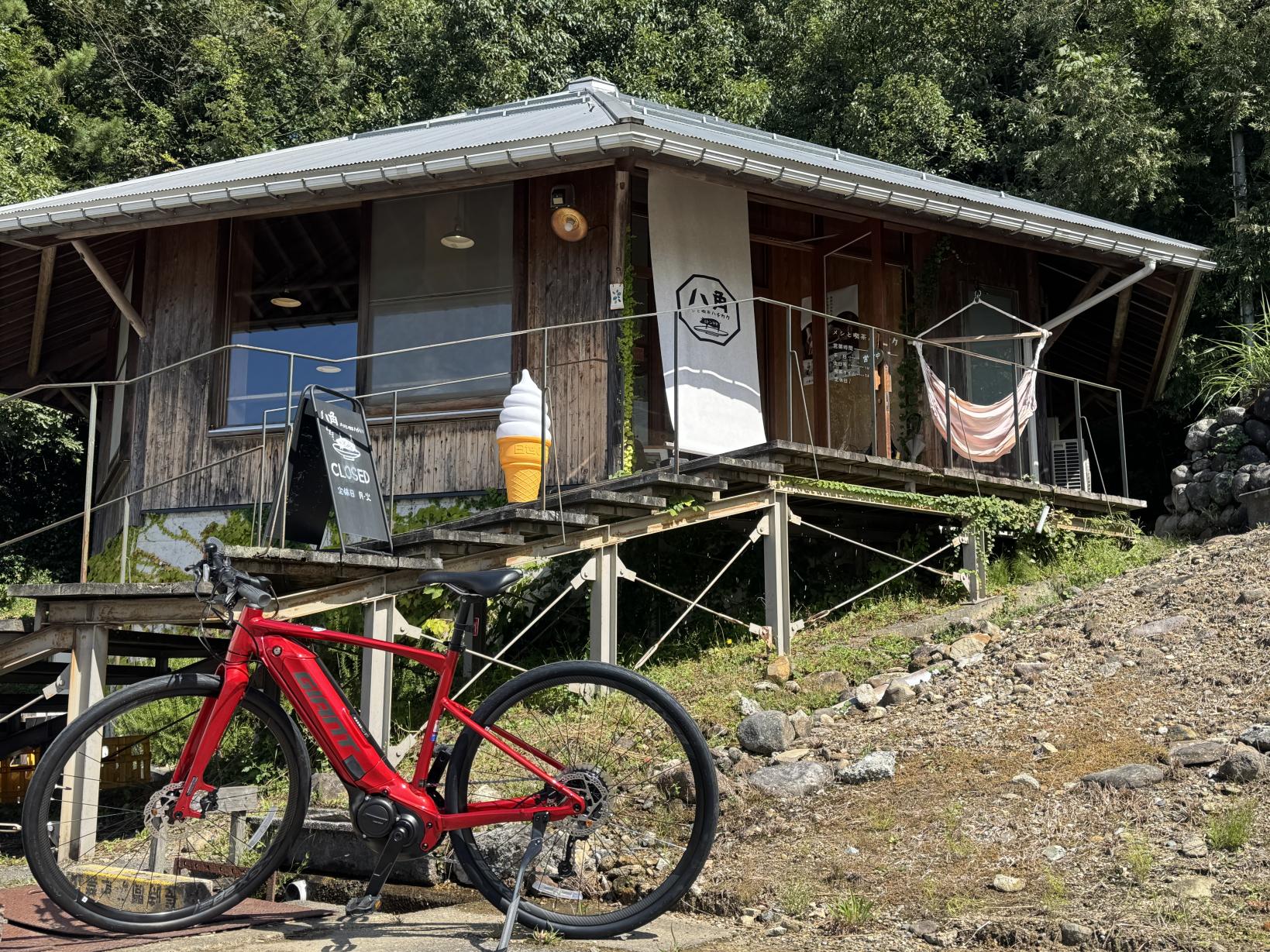 絶品ポークステーキを堪能！八角で地元グルメ-0