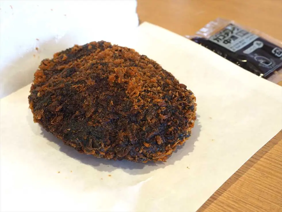 氷見和牛入りブラックメンチ-0