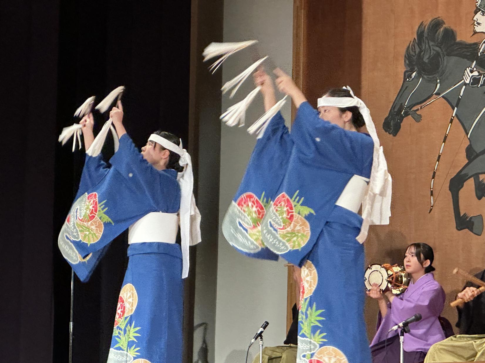 地元ならではの味覚と若さ溢れる舞-4