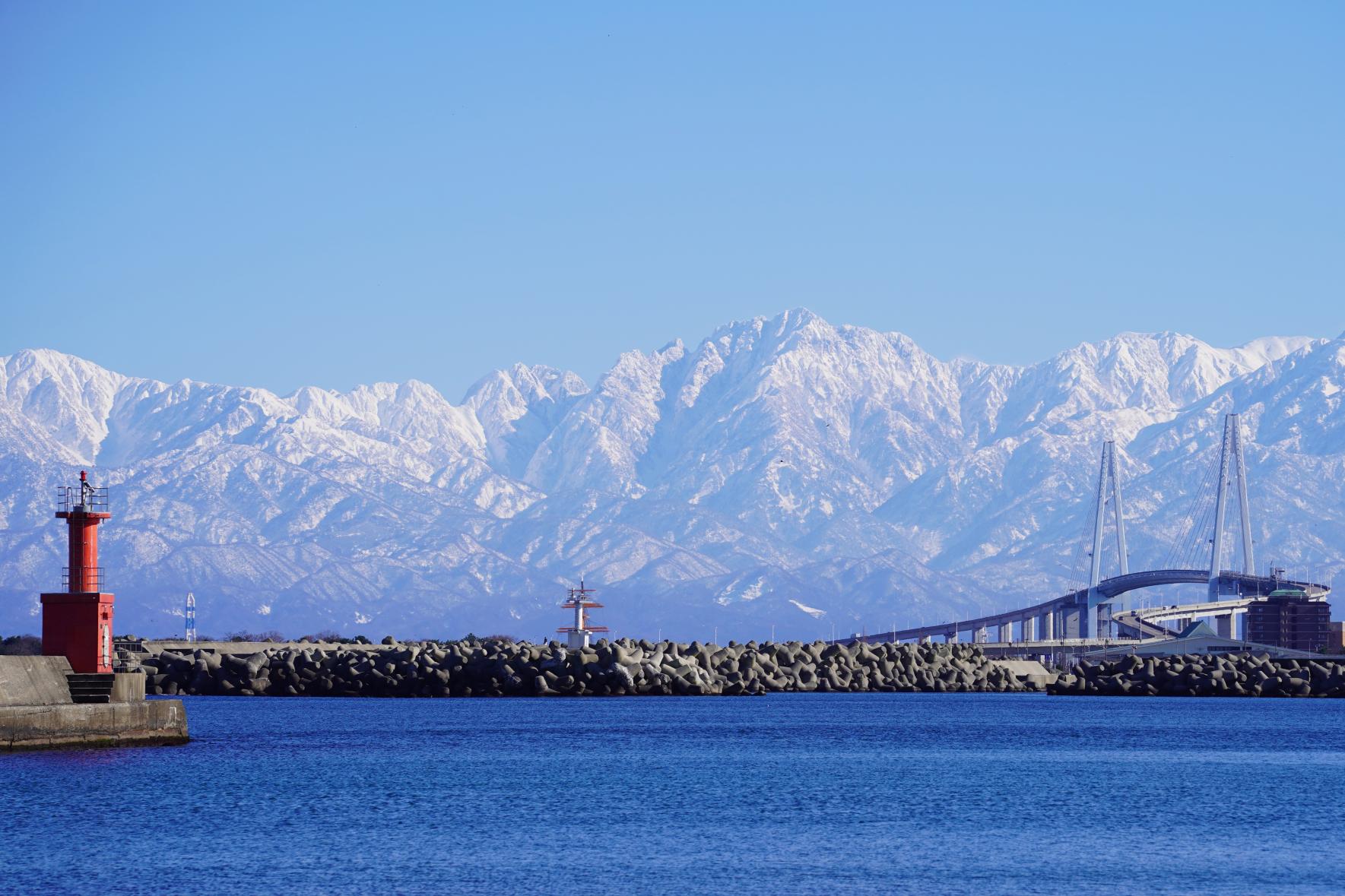 スポット②　奈呉の浦大橋からの絶景（射水市）-0