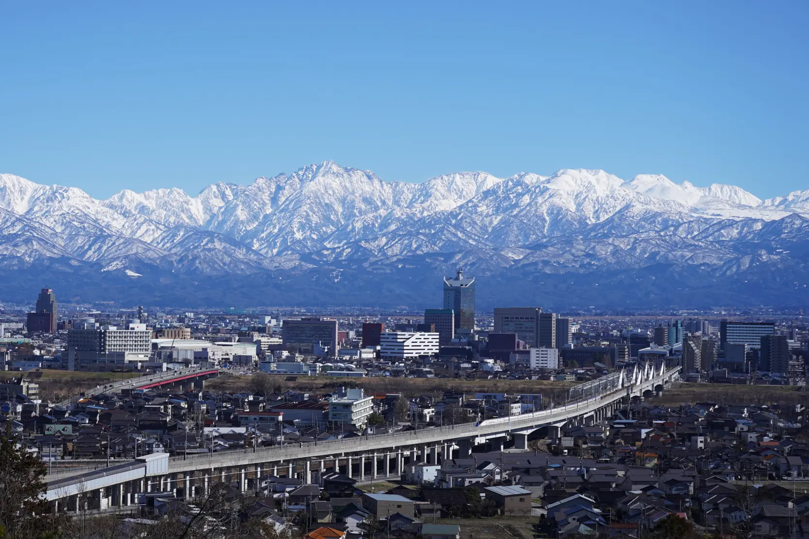 スポット③　呉羽山展望台　（富山市の街と日の出の絶景）-0