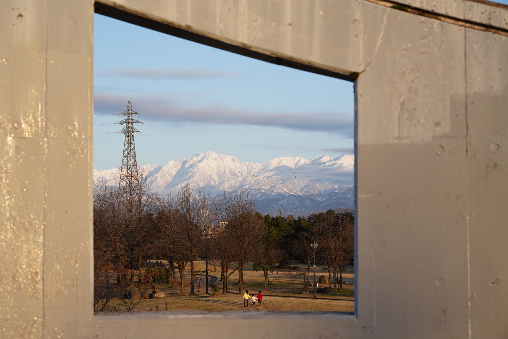 スポット⑤　稲荷公園　（富山市・展望台がある公園）-0