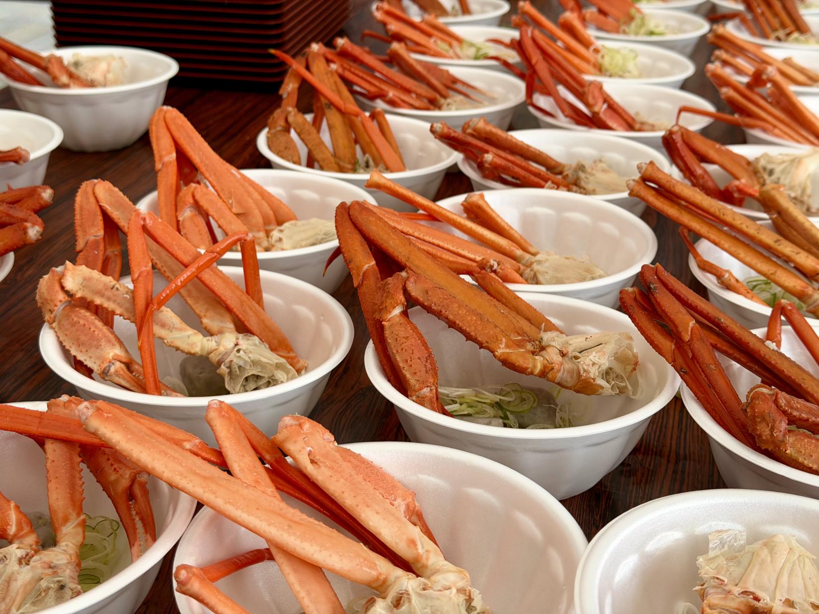 イベント開催当日はあいにくの雨。しかし…-3