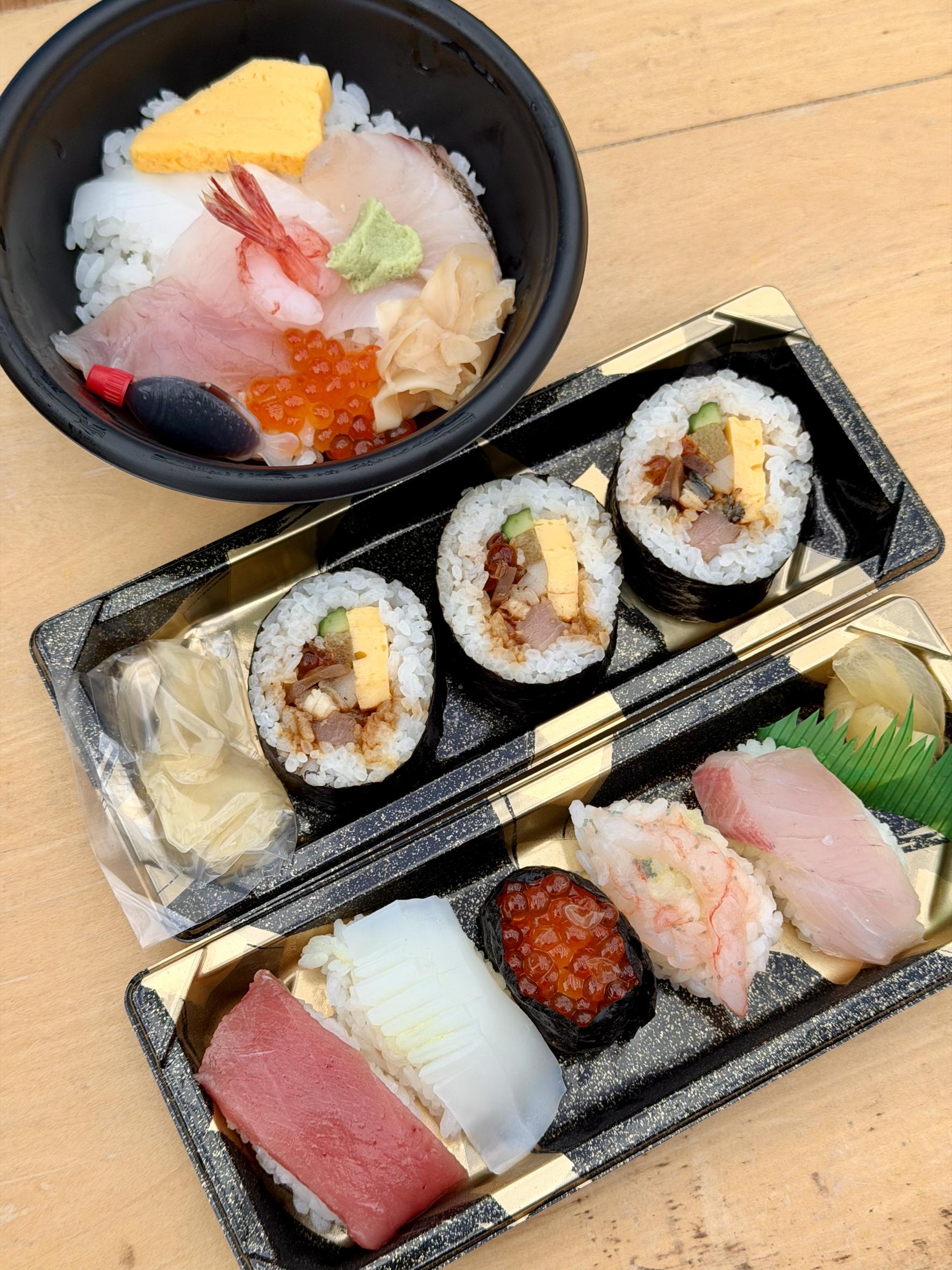 悪天候のなか、出店者たちが奮闘！-0