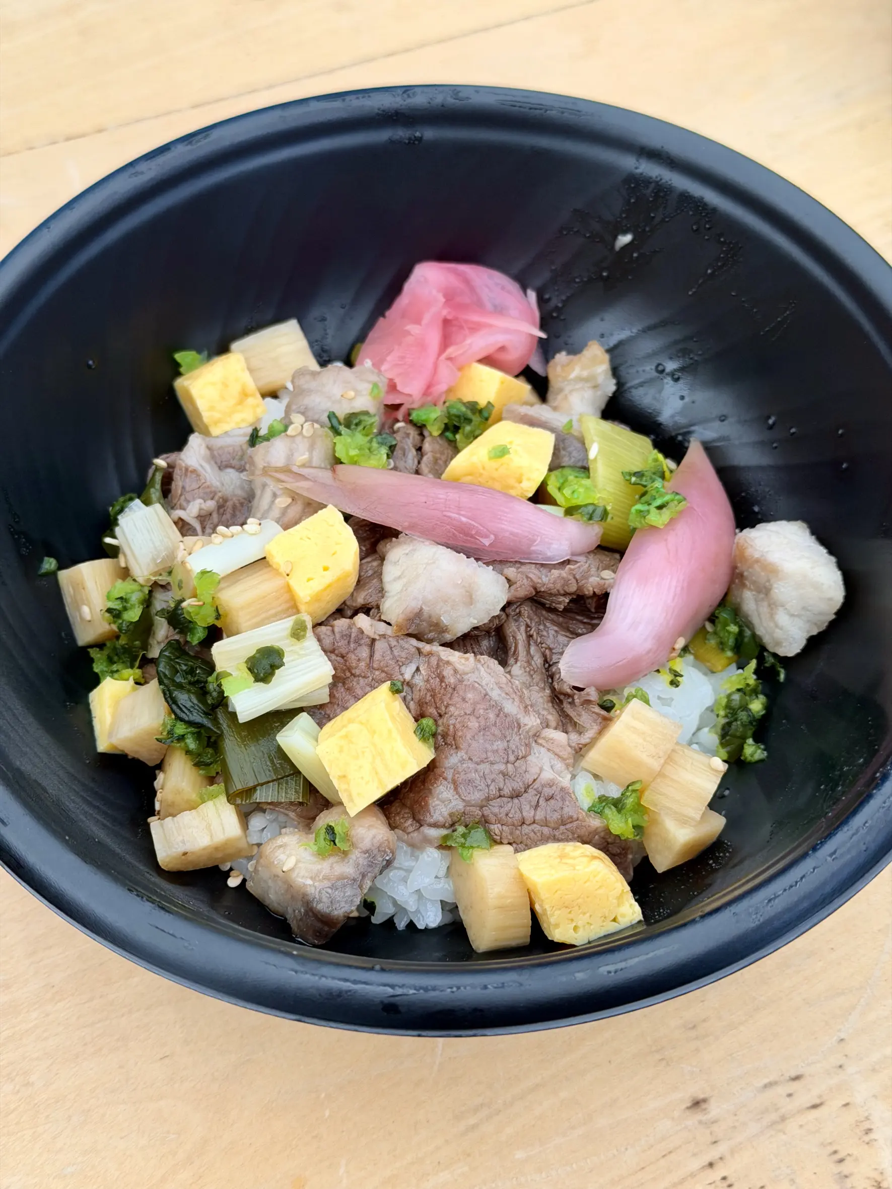 悪天候のなか、出店者たちが奮闘！-7