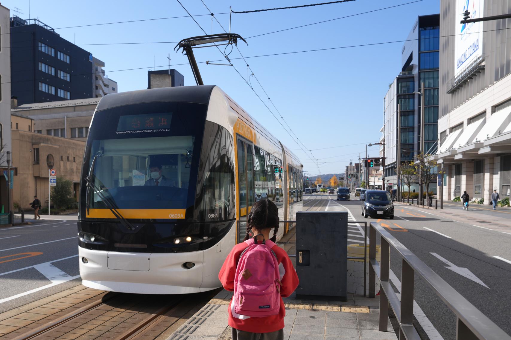 ③富山駅へ　【富山地方鉄道  市内軌道線　グランドプラザ前~富山駅】-0