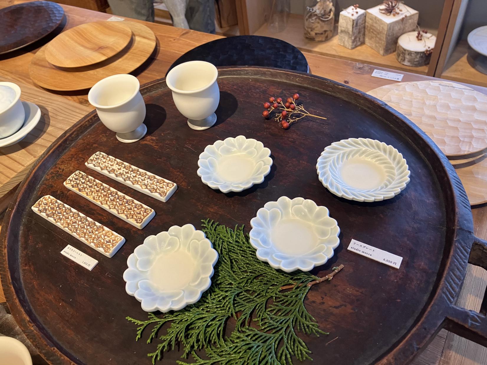 井波の工芸を、もっと身近に。若い感性で楽しめるセレクトショップ「季ノ実」-2