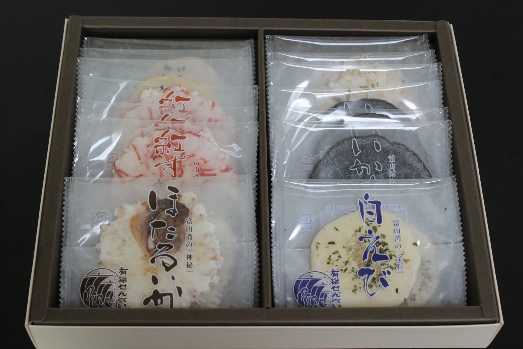 富山の海の幸が6種類楽しめる！「有磯せんべい」-0