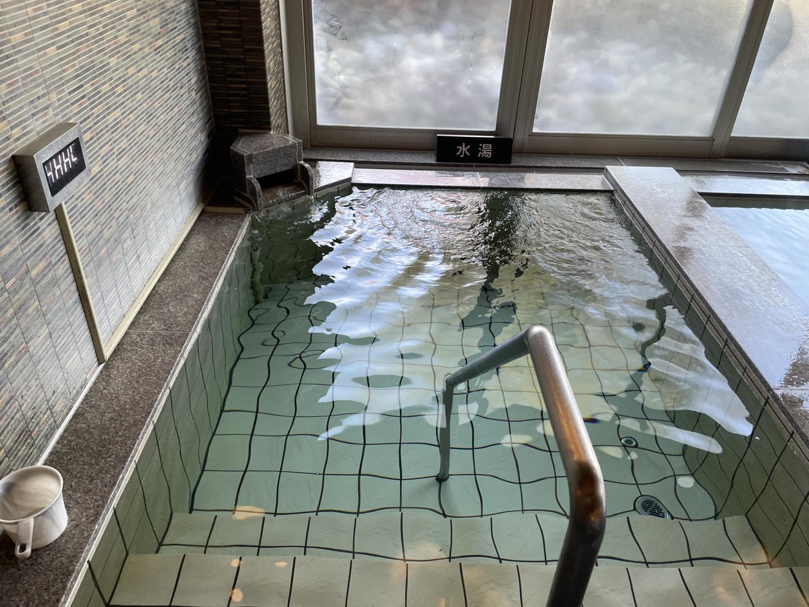 導線がナイスなドライサウナ-2