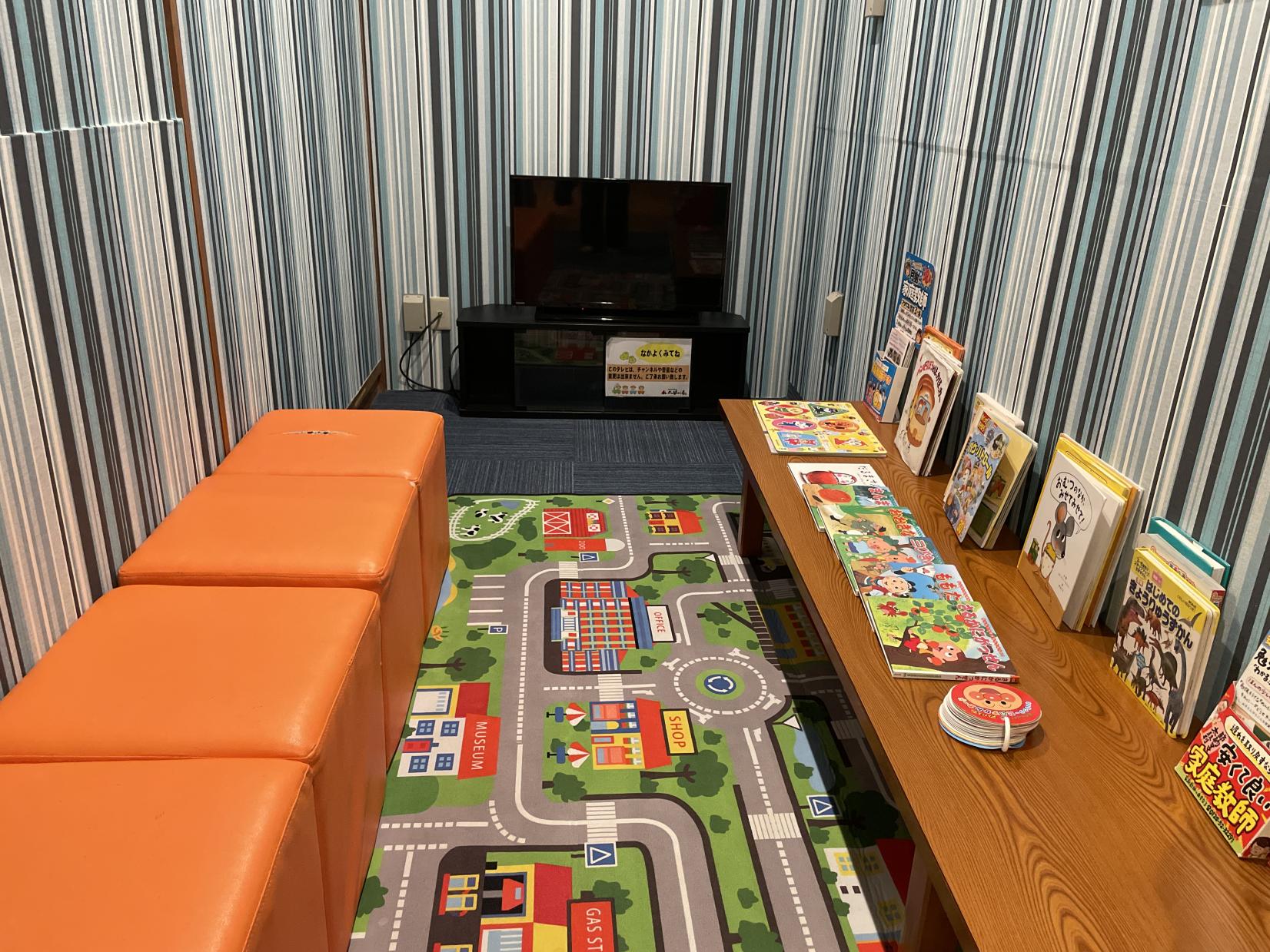 子どもが喜ぶ、キッズコーナー-1
