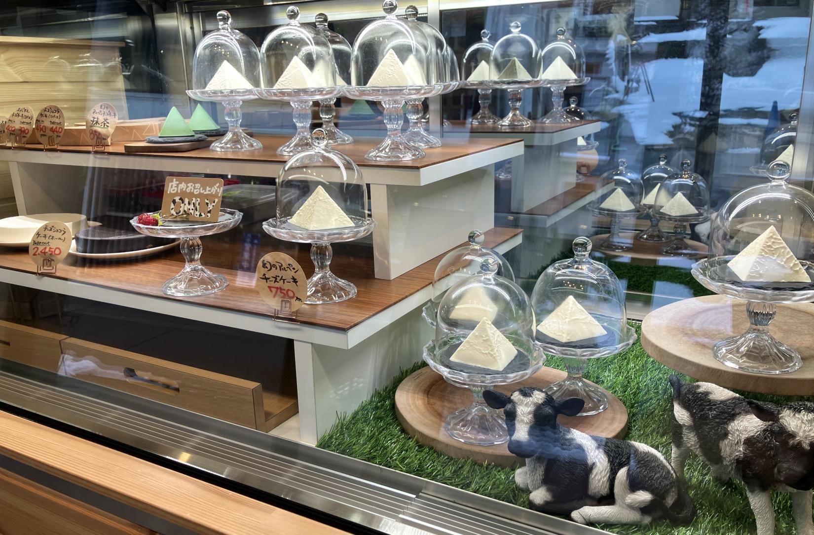 定番チーズケーキの魅力-1