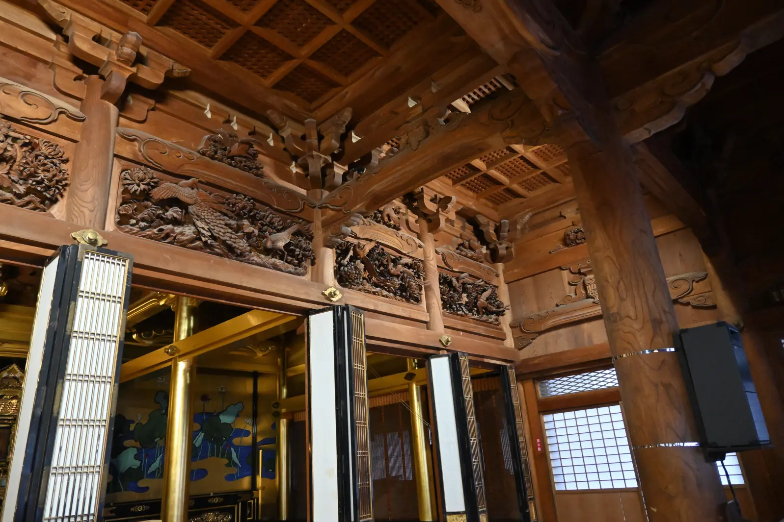 日本遺産 木彫刻のまち井波】まち歩きで出会う伝統文化と井波の神秘