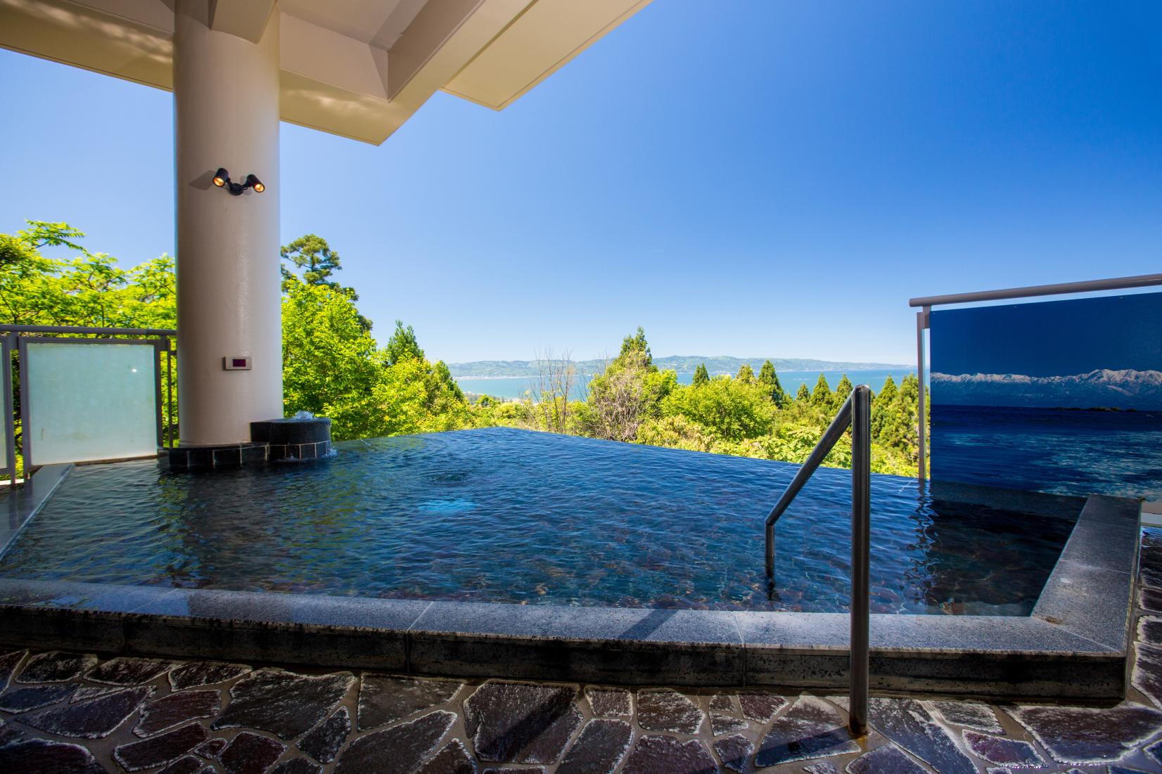 日本海を望む「絶景露天風呂」-0