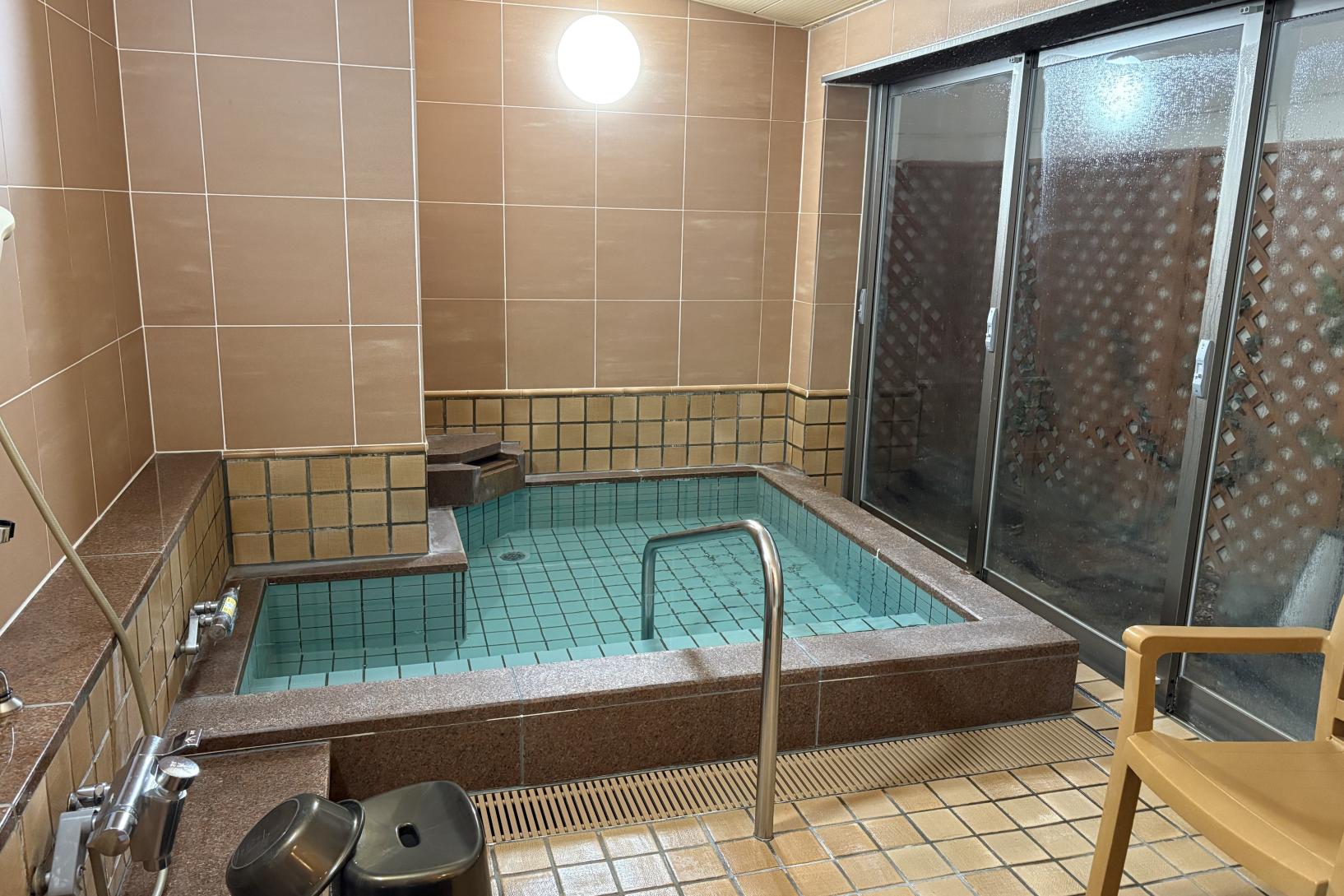 ファミリーにおすすめの「貸切風呂」も！-1