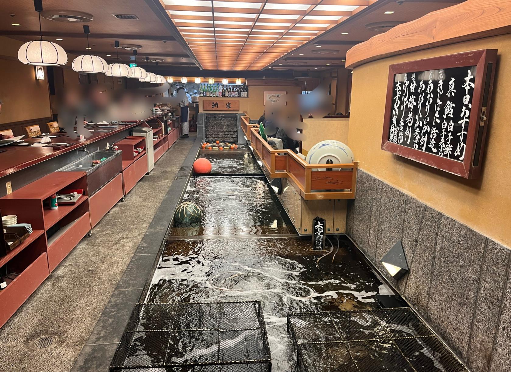 生簀から始まる、富山の宴-0