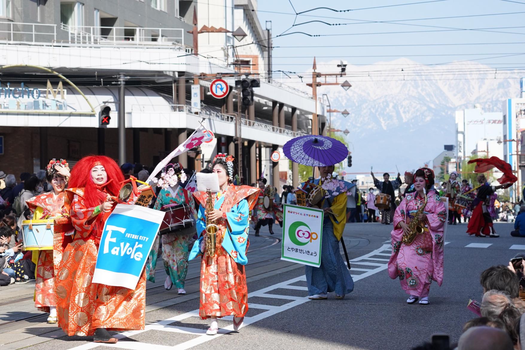 「全日本チンドンコンクール」とは？-0