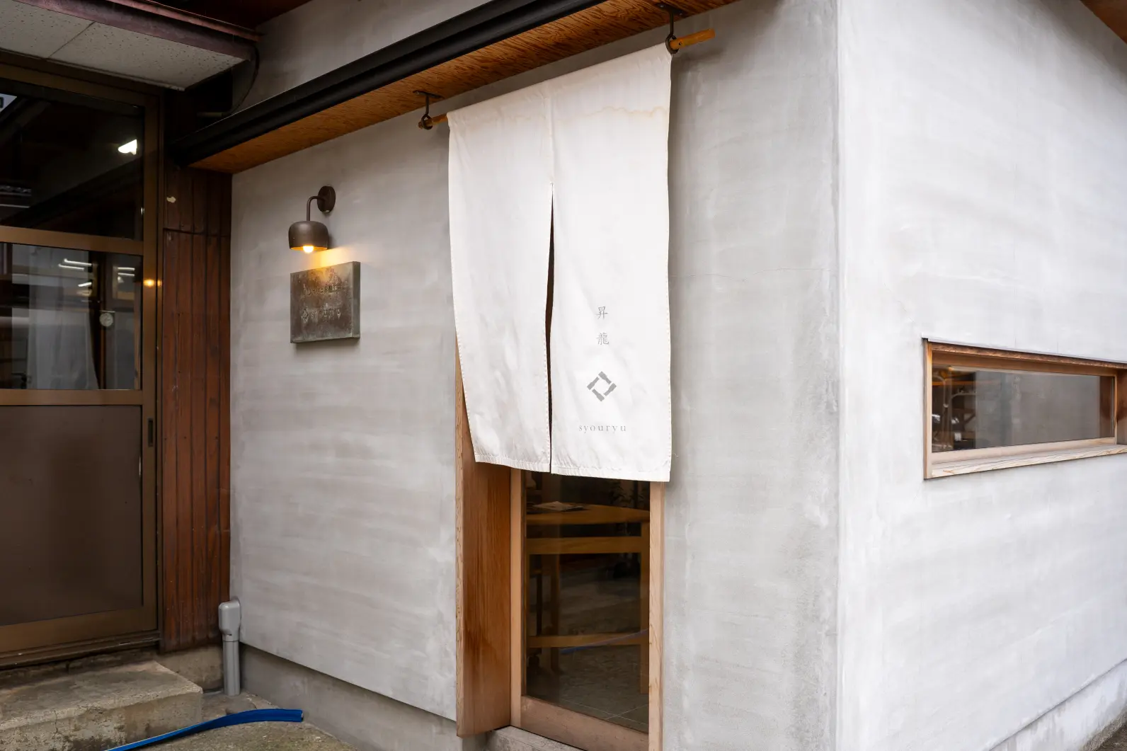寺院用のおりんを作る「シマタニ昇龍工房」とは？-0