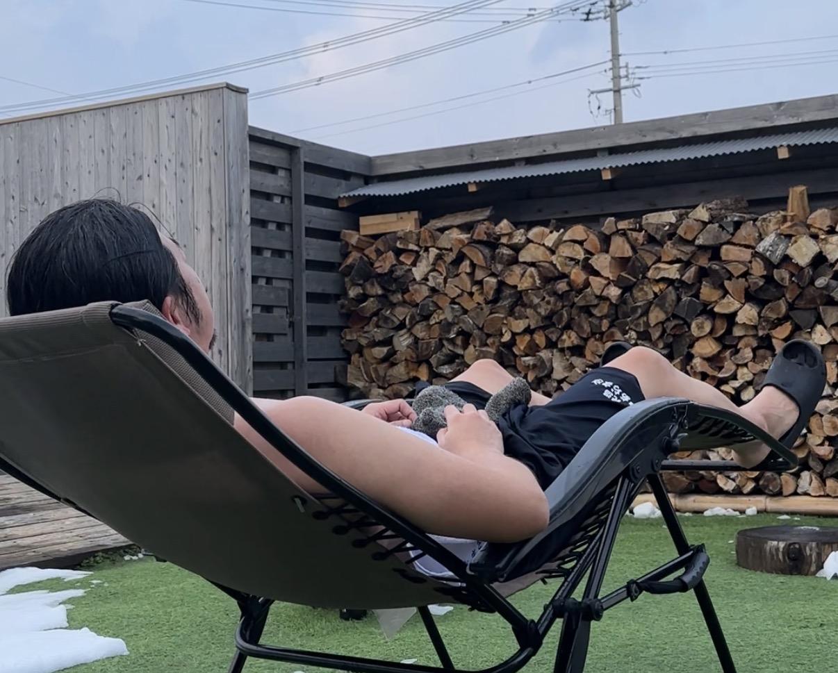 なぜ、焼肉屋の横に「宿泊施設」なの？-2