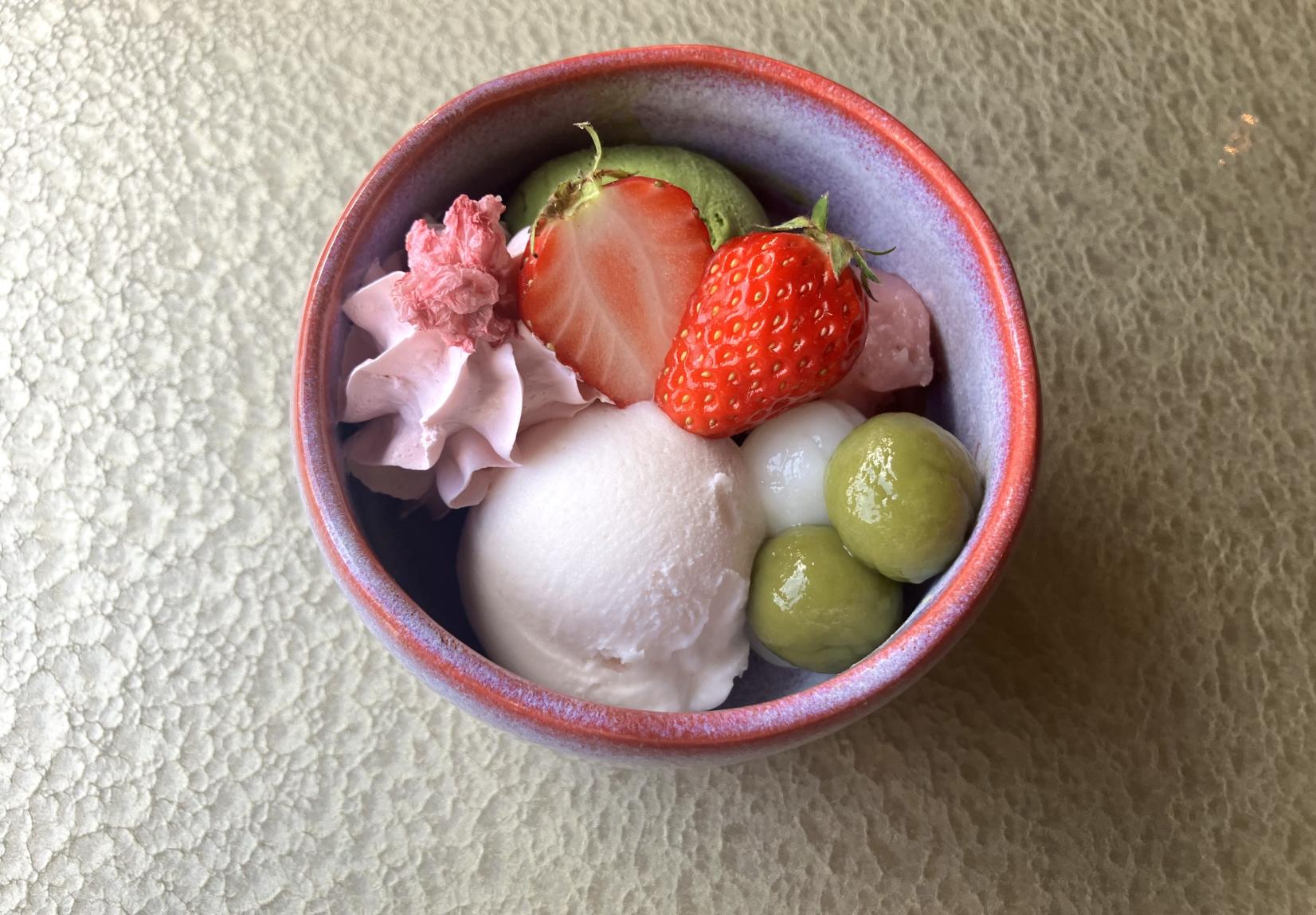 春色を閉じ込めて。「沙 -isago-」の白玉あんみつ-0