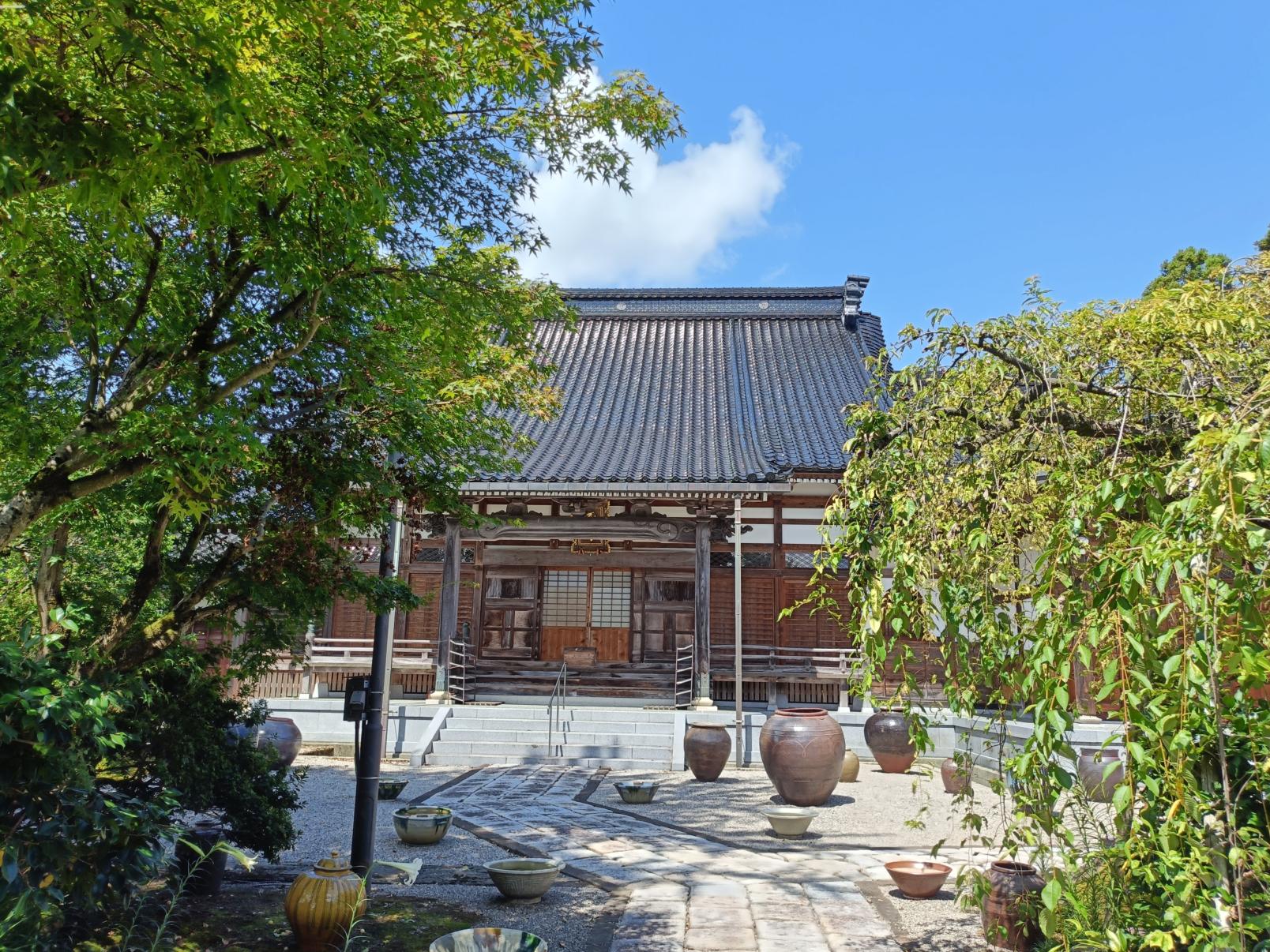 【光徳寺】～「民藝（みんげい）」にあふれる楽しいお寺-0
