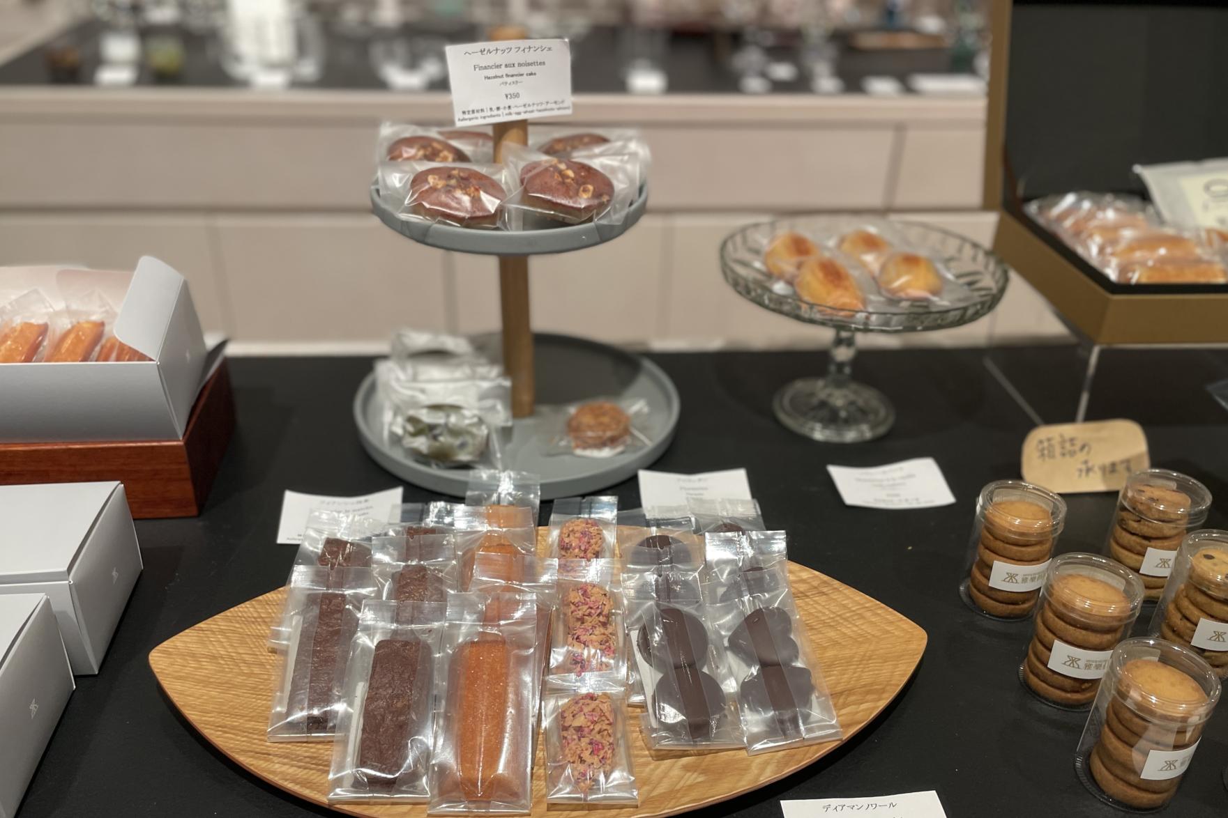 館内のショップで買い物も-1