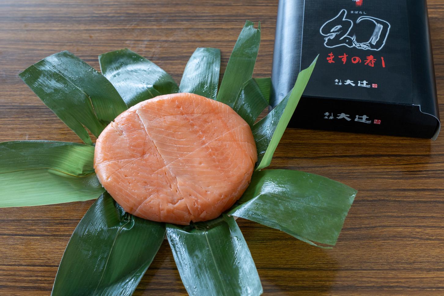 富山名物・ます寿司を食べ比べ！駅チカで買える9種類を徹底比較 | ふぉとやまライター | 【公式】富山県の観光/旅行サイト「とやま観光ナビ」