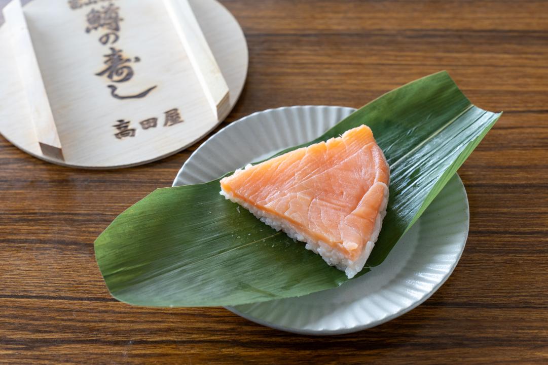 富山名物・ます寿司を食べ比べ！駅チカで買える9種類を徹底比較 | ふぉとやまライター | 【公式】富山県の観光/旅行サイト「とやま観光ナビ」