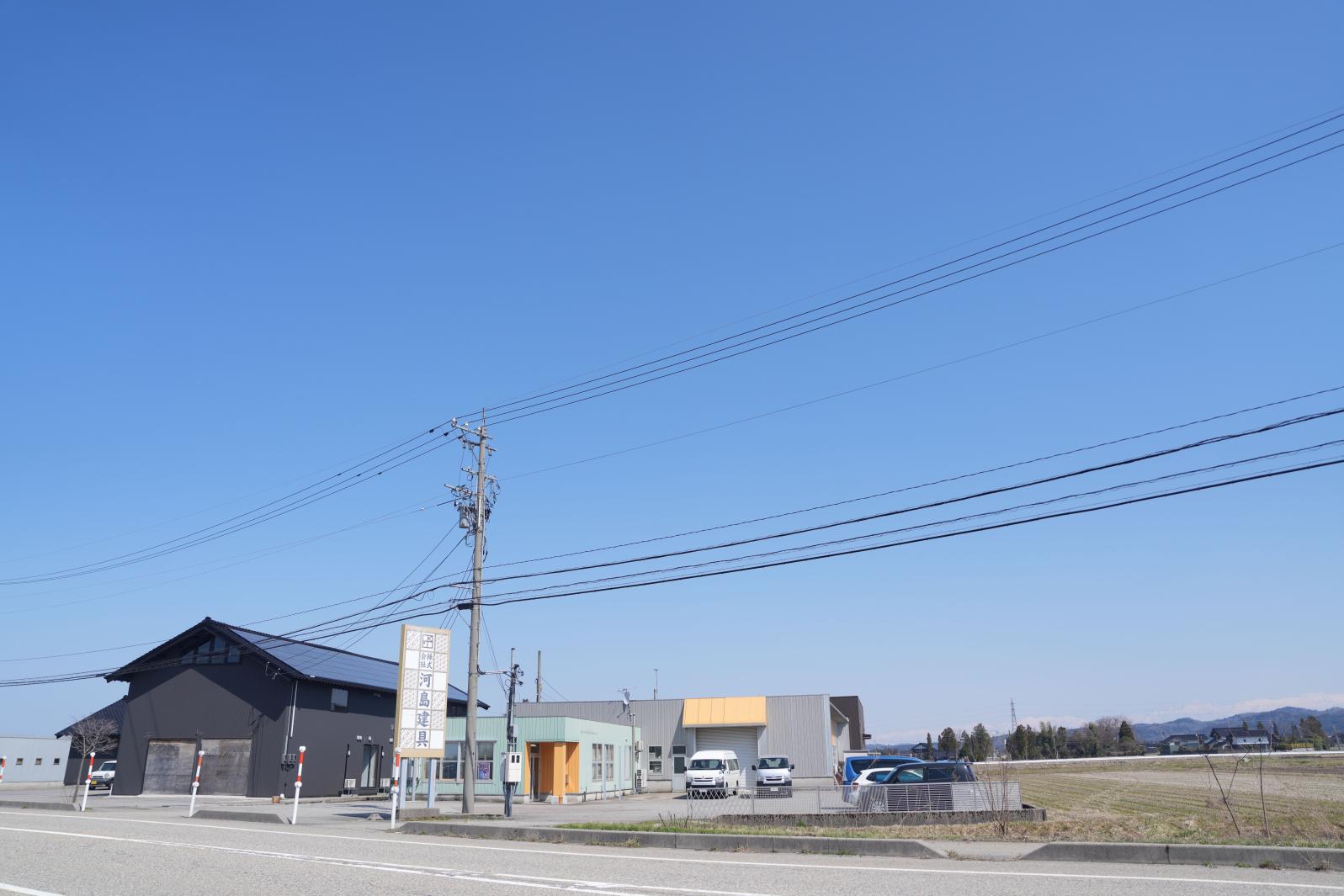 砺波市にある「河島建具」-0