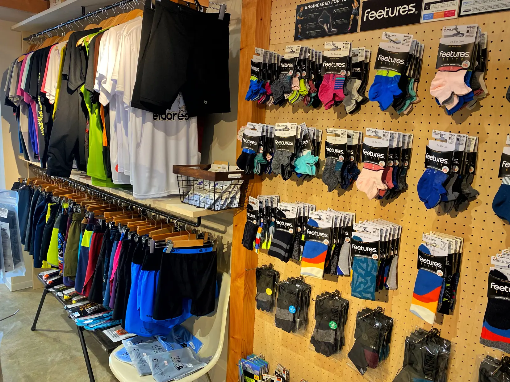 3. 　大会早朝から営業のランニングショップ（SALLYS）-7