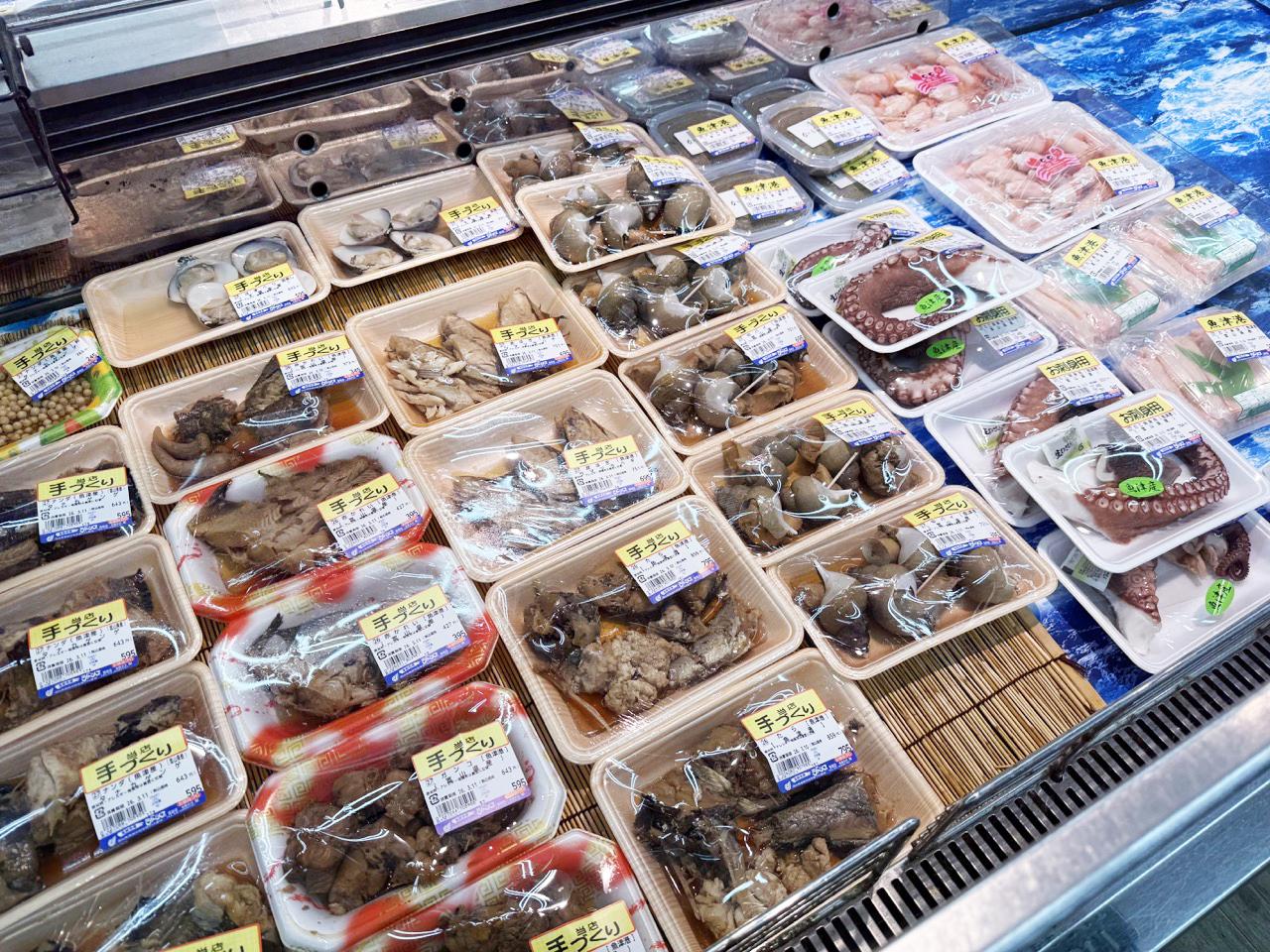 魚の種類の豊富さと活気に圧倒される！スーパー生鮮市場ジャンプ（黒部市）-5