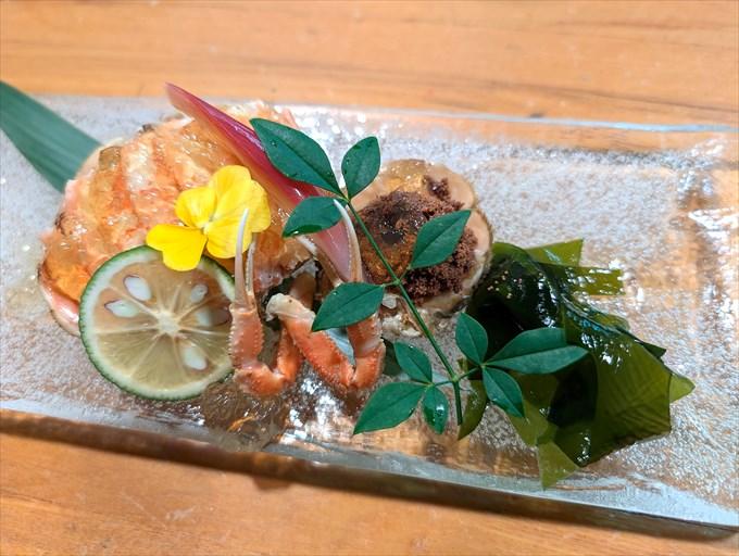 見た目にも美しい！香箱蟹酢-0