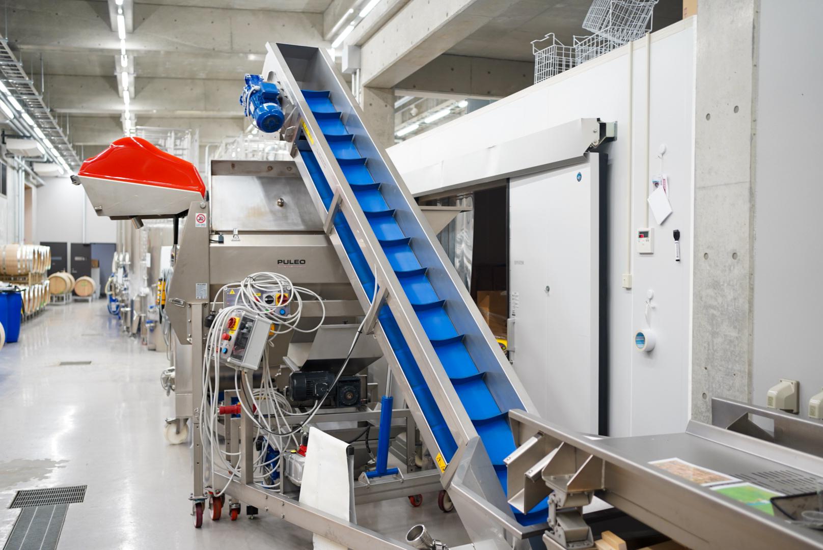 工場もじっくり見学できる-2