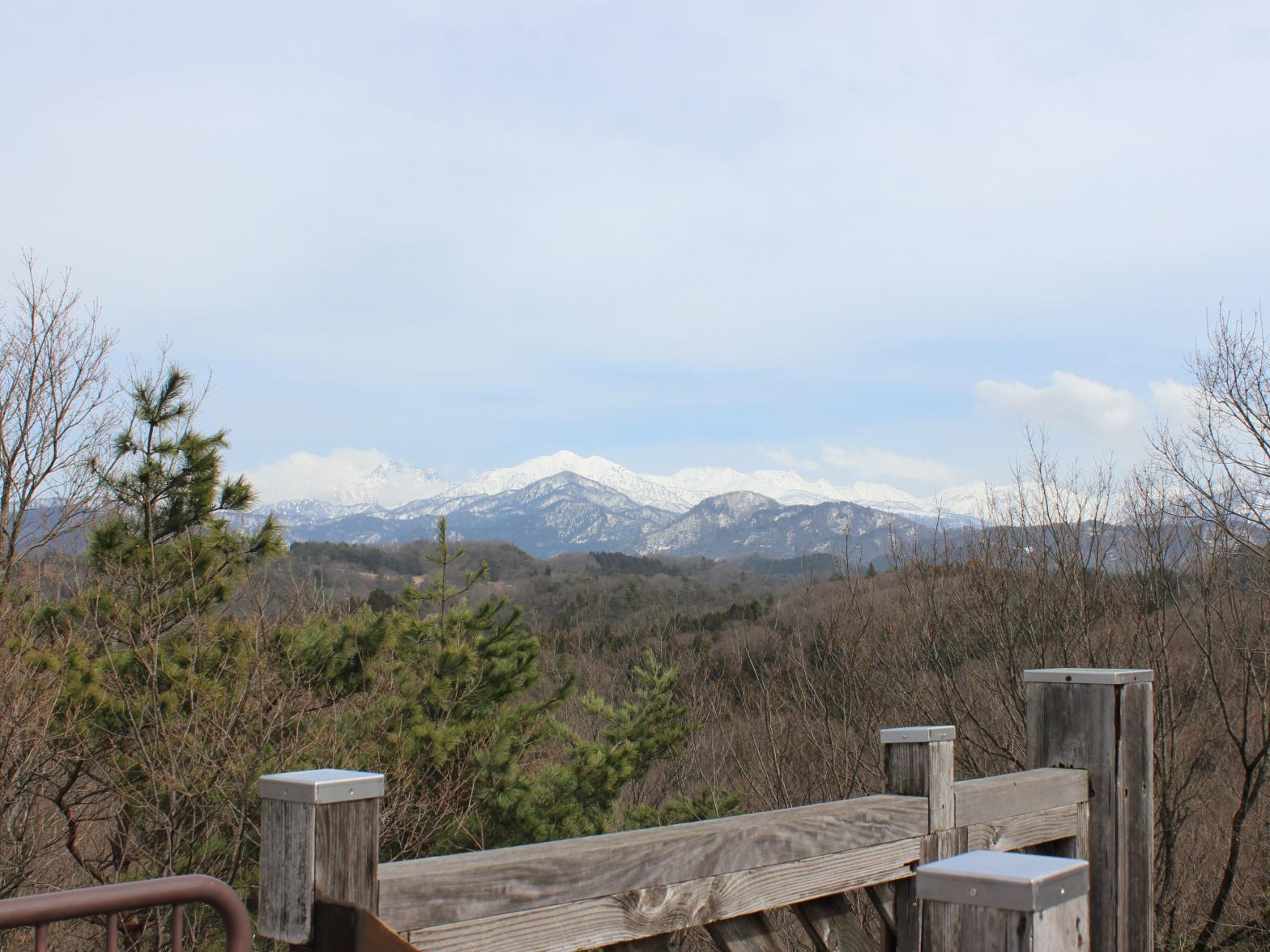 周囲の散策や自転車も楽しめる！-3
