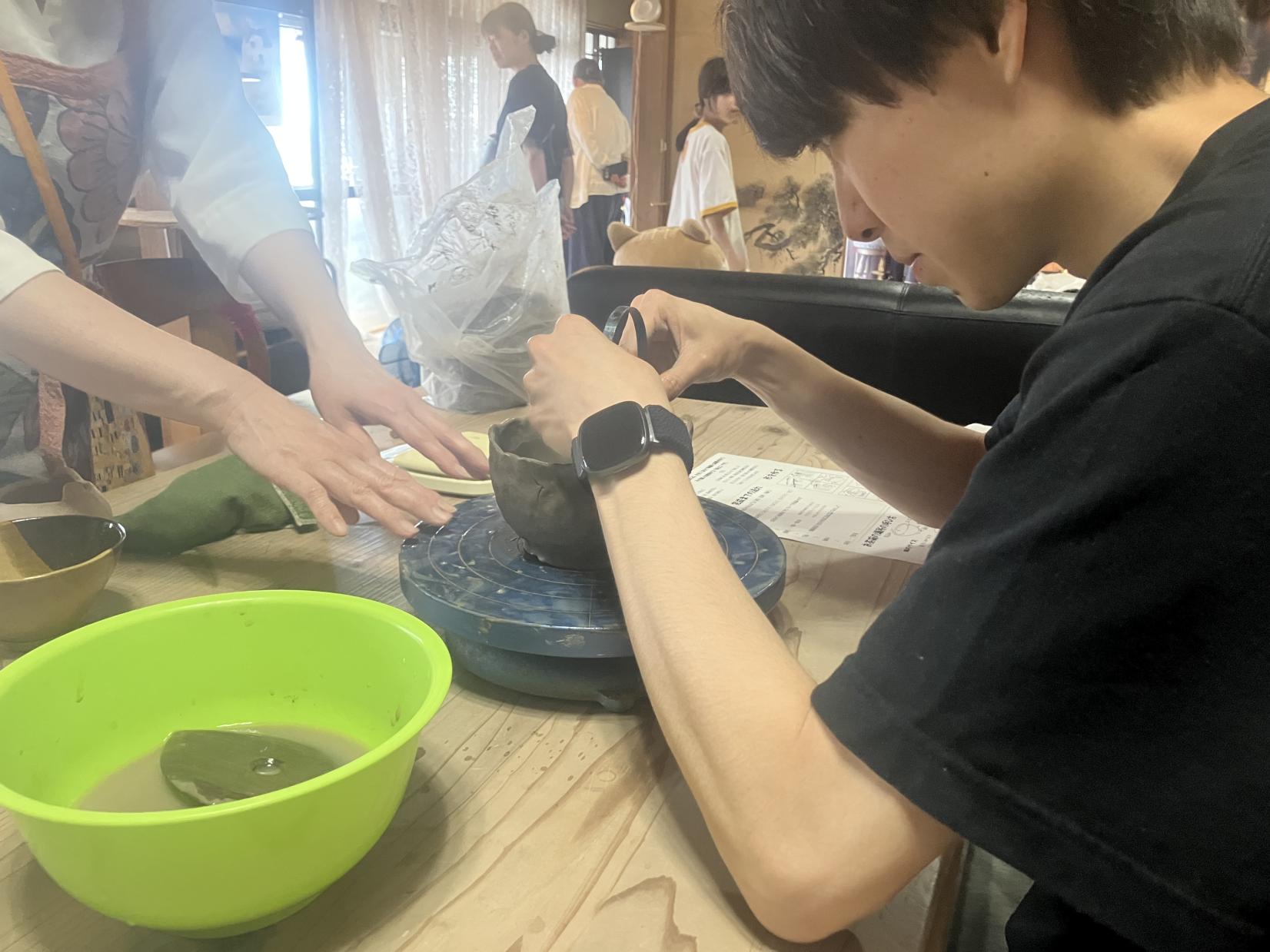 不器用だからこそ、不安もあった陶芸体験-1