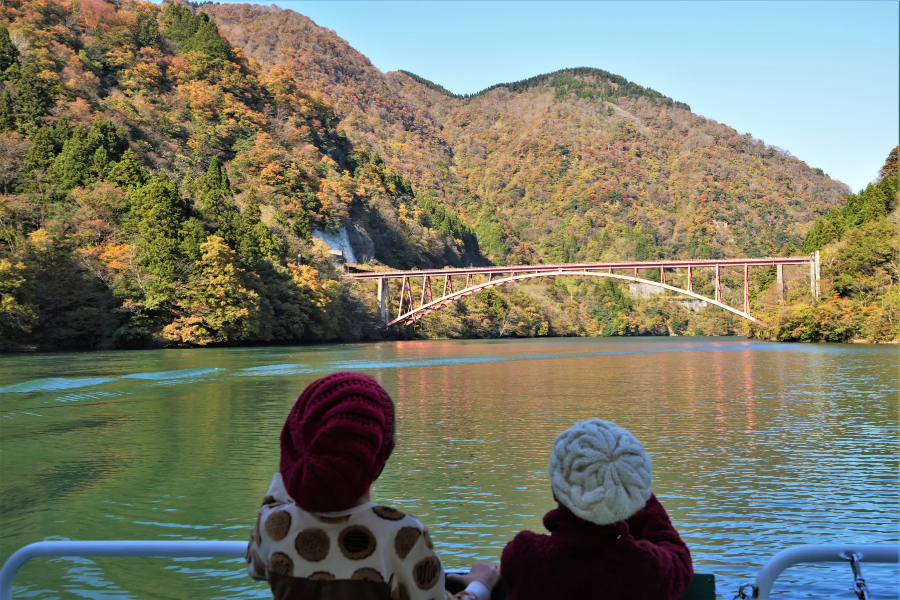 「となみ野庄川荘一萬亭」と「庄川峡遊覧船」を巡り、休日を大満喫！-1