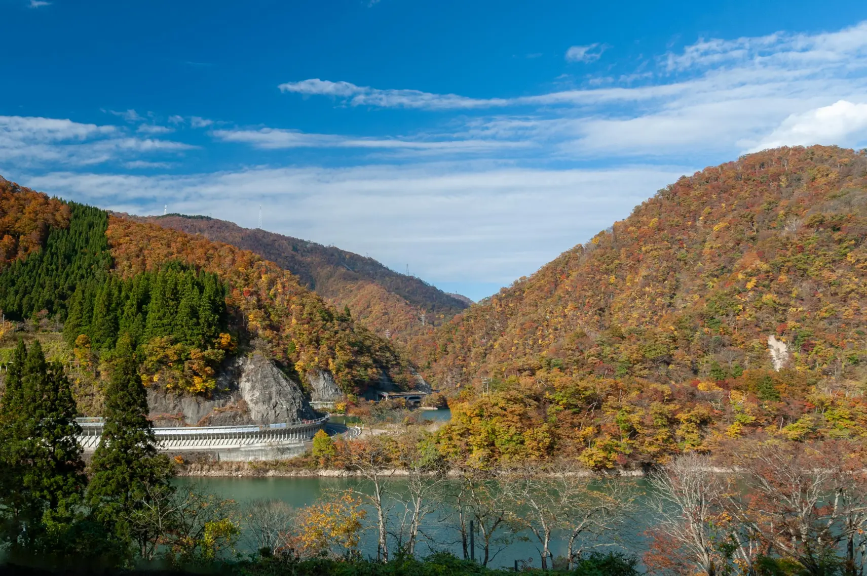紅葉の五箇山へ！飛越峡合掌ラインでドライブ！魅力をご紹介します-1