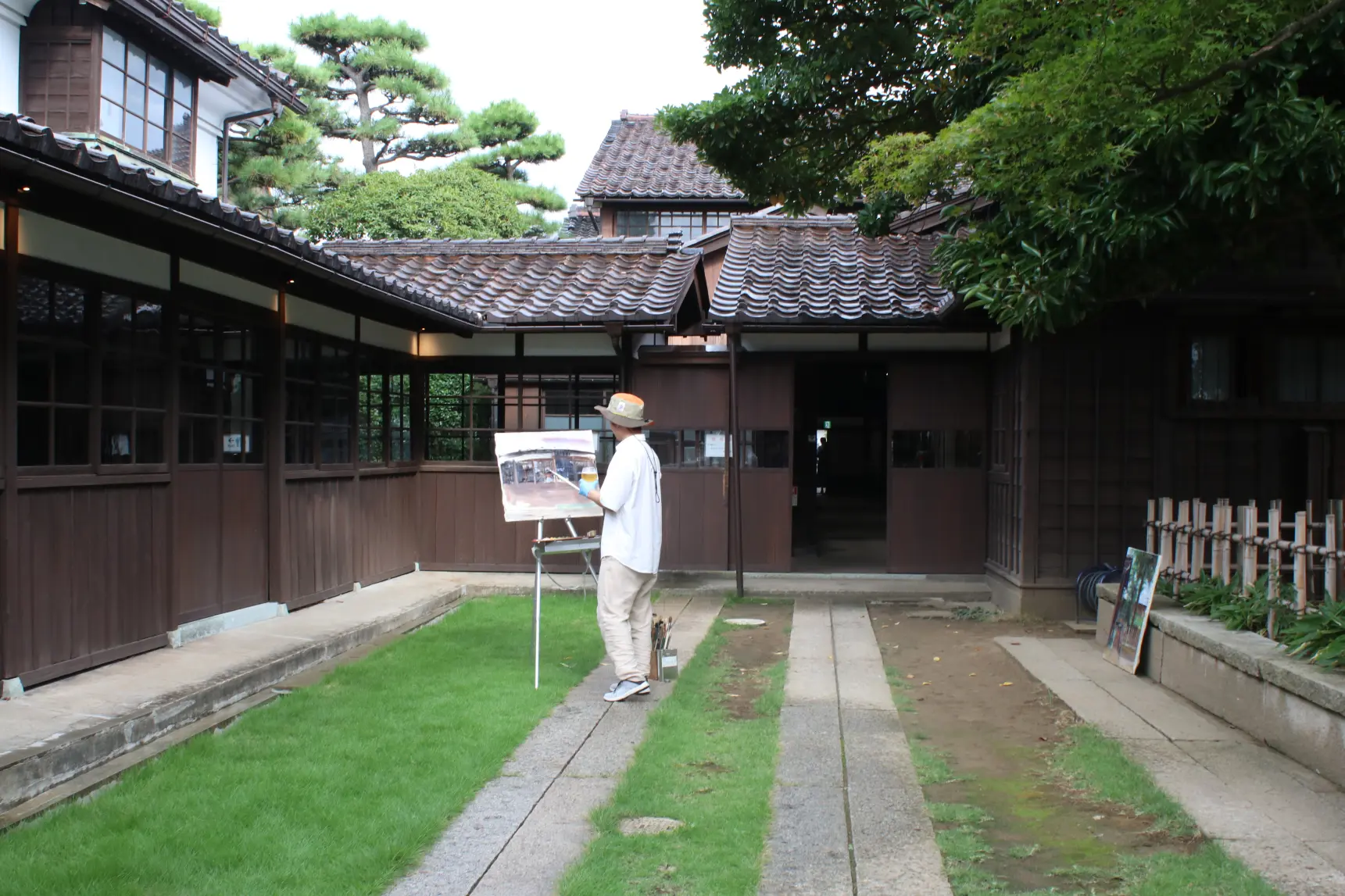 馬場家、桜井旭の制作風景