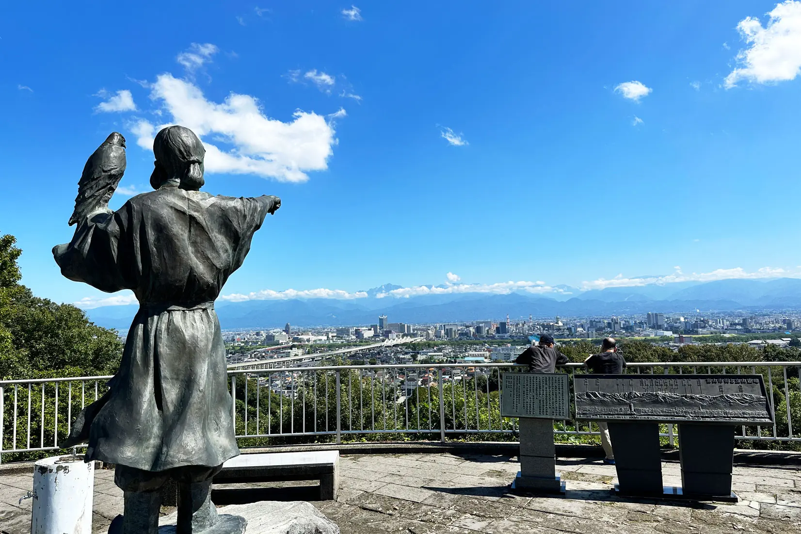 呉羽山（くれはやま）の観光スポットを散歩してきた！