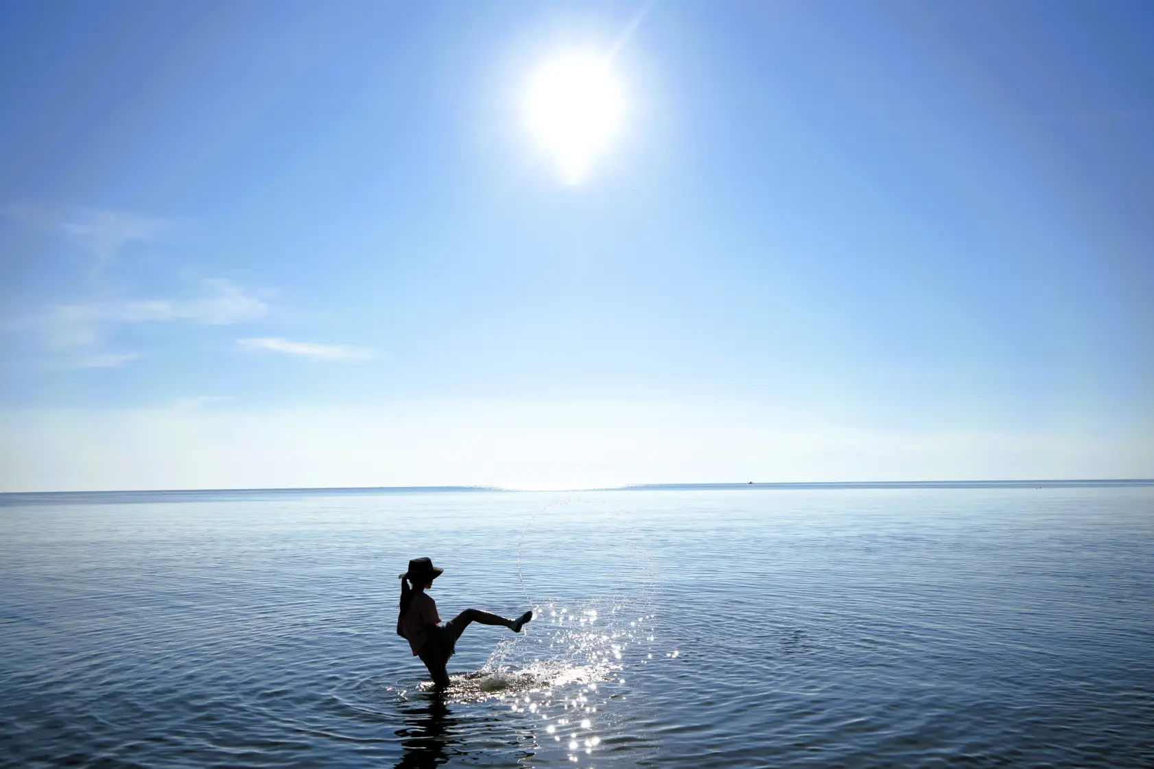 「島尾海水浴場」で楽しもう！「海水浴場」と「地引き網体験」をレポート【JR氷見線島尾駅から徒歩5分】-1